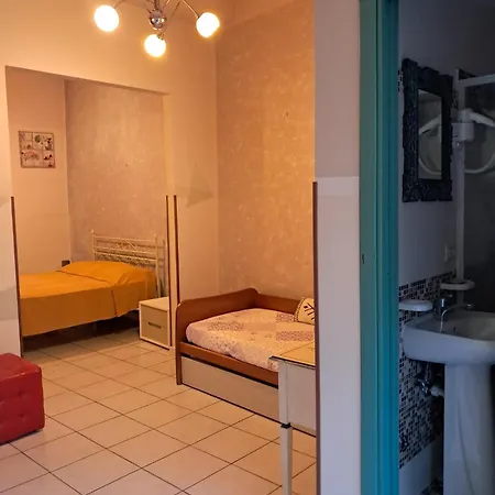 Casa Al Mare Accanto Taormina بيت للعطل